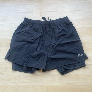 Pudolla Womens Black Shorts in size Medium in color Black